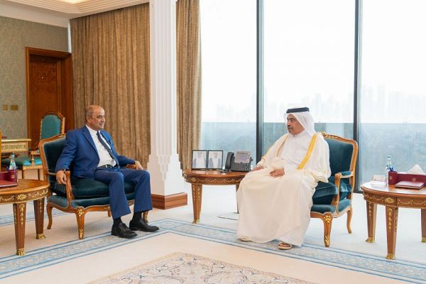  بعد أيام على الدعم الكويتي.. "بن بريك" من الدوحة يشيد بالتدخلات القطرية في عدن