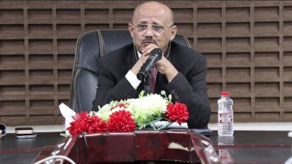 الحكومة تدين اقتحام مليشيا الحوثي منزل "المعبقي" في صنعاء