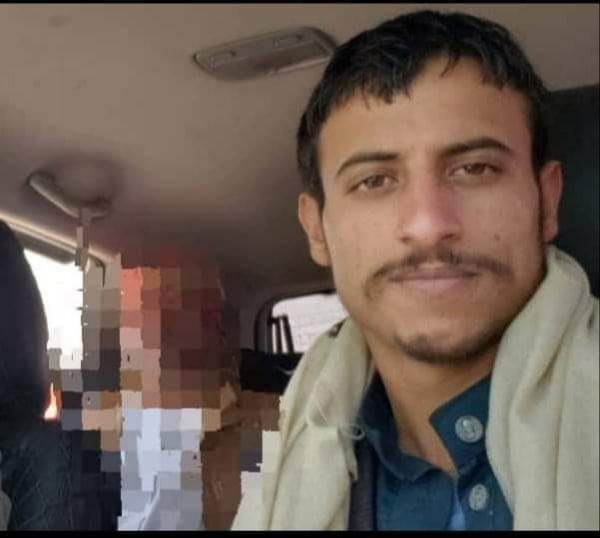قبائل أرحب تنفذ اعتصامًا مفتوحًا شمالي صنعاء للمطالبة بتسليم مسلح حوثي متهم بقتل أحد أبنائها