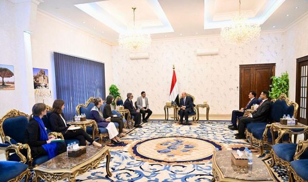 الاتحاد الأوروبي يعلن اختتام سفرائه زيارة عدن بالتأكيد على دعم الحكومة والدور المحوري للبنك المركزي