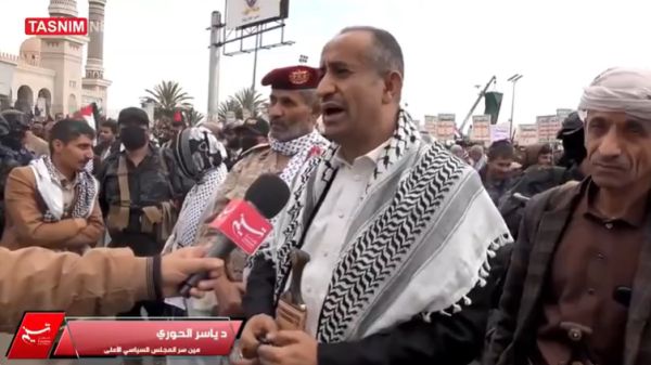 تهم التخابر تضرب الصف القيادي للحوثيين.. اعتقال أمين سر "المجلس السياسي" في صنعاء تهم التخابر تضرب الصف القيادي للحوثيين.. اعتقال أمين سر "المجلس السياسي" في صنعاء