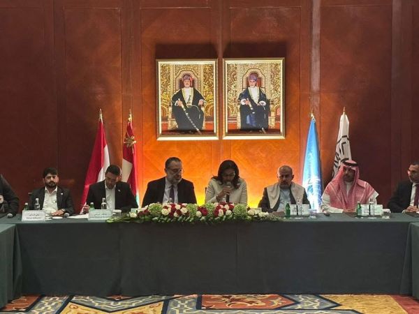 بينهم السياسي البارز محمد قحطان.. اتفاق مبدئي بين الحكومة والحوثيين للإفراج عن 2900 مختطف وأسير