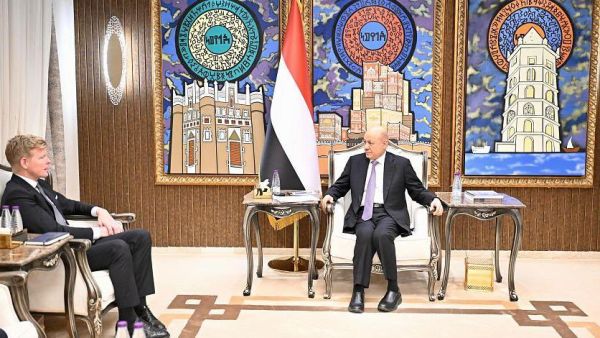 غروندبرغ يختتم لقاءات رفيعة في الرياض ويؤكد أهمية الحوار الجنوبي لخفض التوترات في اليمن
