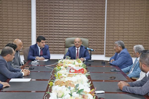 البنك المركزي يؤكد ثبات سياسة سعر الصرف ويشدد على حماية الاستقرار المصرفي