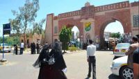 طلاب جامعة صنعاء يشكون مضايقات الحوثيين لهم بحجة «الاختلاط»