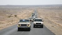 أبناء محافظة إب يسيرون قافلة غذائية لدعم رجال الجيش الوطني بجبهة نهم (صور) أبناء محافظة إب يسيرون قافلة غذائية لدعم رجال الجيش الوطني بجبهة نهم (صور)