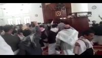 خطباء الحوثي ينعتون الرافضين للقتال في صفوفهم أو دفع أموال بـ"العملاء"