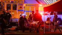 مقتل حوالي 58 شخصاً في حفل بلاس فيغاس وترامب يصف الهجوم بأنه "شر مطلق" مقتل حوالي 58 شخصاً في حفل بلاس فيغاس وترامب يصف الهجوم بأنه "شر مطلق"