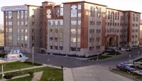 مليشيا الحوثي تقتحم مستشفى جامعة العلوم والتكنولوجيا بصنعاء وتحاول إغلاقه مليشيا الحوثي تقتحم مستشفى جامعة العلوم والتكنولوجيا بصنعاء وتحاول إغلاقه