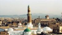 مليشيا الحوثي تسيطر على مسجد بصنعاء يوم افتتاحه مليشيا الحوثي تسيطر على مسجد بصنعاء يوم افتتاحه