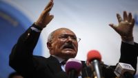صالح يزيح قاسم لبوزة من مجلس الانقلاب صالح يزيح قاسم لبوزة من مجلس الانقلاب