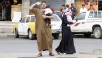 الحوثيون يطالبون اللاجئين "السوريين" بدفع 100 دولار شهرياً أو الترحيل الحوثيون يطالبون اللاجئين "السوريين" بدفع 100 دولار شهرياً أو الترحيل