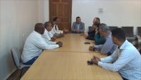 مدير مكتب برنامج الامم المتحدة الإنمائي يلتقي نائب وزير الخدمة المدنية بعدن مدير مكتب برنامج الامم المتحدة الإنمائي يلتقي نائب وزير الخدمة المدنية بعدن