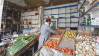 صنعاء: استمرار تصاعد الأسعار رغم انخفاض سعر الدولار صنعاء: استمرار تصاعد الأسعار رغم انخفاض سعر الدولار