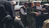 الحوثيون يقمعون تظاهرة لأنصار صالح بصنعاء الحوثيون يقمعون تظاهرة لأنصار صالح بصنعاء