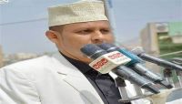 في حادثة هي الأولى من نوعها.. إصابة إمام مسجد ومقتل تربوي بجواره برصاص مجهولين في تعز في حادثة هي الأولى من نوعها.. إصابة إمام مسجد ومقتل تربوي بجواره برصاص مجهولين في تعز