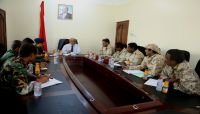 الحديدة.. اجتماع يناقش تفعيل الأمن في المناطق المحررة بالمحافظة الحديدة.. اجتماع يناقش تفعيل الأمن في المناطق المحررة بالمحافظة