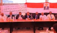 بن دغر يواصل زيارات ميدانية وتلمس احتياجات المواطنين بسقطرى بن دغر يواصل زيارات ميدانية وتلمس احتياجات المواطنين بسقطرى