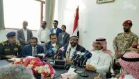 بعد زيارته لسقطرى.. السفير السعودي لدى اليمن يصل مأرب بعد زيارته لسقطرى.. السفير السعودي لدى اليمن يصل مأرب