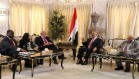 بريطانيا تجدد تأكيد موقفها الداعم للشرعية في استعادة الدولة وإحلال السلام بريطانيا تجدد تأكيد موقفها الداعم للشرعية في استعادة الدولة وإحلال السلام