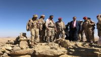الإرياني يتفقد جبهة نهم شرقي صنعاء ويشيد بالروح المعنوية العالية للمقاتلين الإرياني يتفقد جبهة نهم شرقي صنعاء ويشيد بالروح المعنوية العالية للمقاتلين