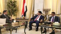 تركيا تؤكد دعم الشرعية والاستمرار في تقديم المساعدات للشعب اليمني تركيا تؤكد دعم الشرعية والاستمرار في تقديم المساعدات للشعب اليمني