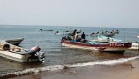 الحكومة تدعو الصيادين اليمنيين لتجنب تجاوز المياه الإقليمية اليمنية الحكومة تدعو الصيادين اليمنيين لتجنب تجاوز المياه الإقليمية اليمنية