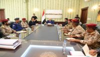 الرئيس يؤكد أهمية التوحد وتجاوز التباينات لاستكمال تحرير تعز الرئيس يؤكد أهمية التوحد وتجاوز التباينات لاستكمال تحرير تعز