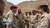 رئيس الأركان وقيادات في التحالف يزورون قوات الجيش بجبهة نهم شرقي صنعاء رئيس الأركان وقيادات في التحالف يزورون قوات الجيش بجبهة نهم شرقي صنعاء