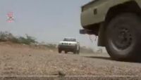 الحديدة.. الجيش يقترب من قطع إمداد المليشيات من صنعاء في كيلو 16 الحديدة.. الجيش يقترب من قطع إمداد المليشيات من صنعاء في كيلو 16
