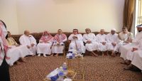بن دغر: توجيهات رئاسية بتطبيق مخرجات الحوار الوطني المتعلقة بالأقاليم بن دغر: توجيهات رئاسية بتطبيق مخرجات الحوار الوطني المتعلقة بالأقاليم