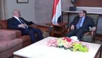 نائب الرئيس يؤكد على المرجعيات الثلاث لإحلال السلام في اليمن نائب الرئيس يؤكد على المرجعيات الثلاث لإحلال السلام في اليمن