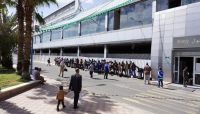 الهجرة الدولية تجلي 102 من المهاجرين الأفارقة الى بلادهم عبر مطار صنعاء الهجرة الدولية تجلي 102 من المهاجرين الأفارقة الى بلادهم عبر مطار صنعاء