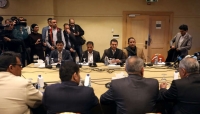 مفاوضات الأسرى والمختطفين تنصدم بتعنت الحوثيين.. وشهر كامل لتبادل الجثامين مفاوضات الأسرى والمختطفين تنصدم بتعنت الحوثيين.. وشهر كامل لتبادل الجثامين