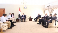 وزير الخارجية البريطاني يصل الى العاصمة المؤقتة عدن وزير الخارجية البريطاني يصل الى العاصمة المؤقتة عدن