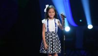 مليشيا الحوثي تعتدي على الطفلة الموهوبة "ماريا قحطان" بصنعاء القديمة مليشيا الحوثي تعتدي على الطفلة الموهوبة "ماريا قحطان" بصنعاء القديمة