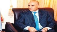 سفير يمني سابق: "شماعة الإصلاح" أداة الحوثية والانتقالي لتنفيذ أجندات غير وطنية سفير يمني سابق: "شماعة الإصلاح" أداة الحوثية والانتقالي لتنفيذ أجندات غير وطنية