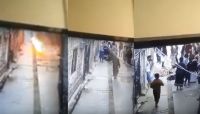 بالفيديو: مواطن بصنعاء يضرم النار في جسده احتجاجاً على تدهور الوضع المعيشي بالفيديو: مواطن بصنعاء يضرم النار في جسده احتجاجاً على تدهور الوضع المعيشي