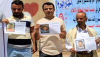 الإرياني يدعو لمواصلة الضغط على المليشيا الحوثية لإطلاق الصحفيين في معتقلاتها الإرياني يدعو لمواصلة الضغط على المليشيا الحوثية لإطلاق الصحفيين في معتقلاتها
