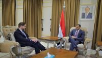 الحكومة: لن نقبل باستمرار استخدام التهدئة في الحديدة للتصعيد في مناطق أخرى الحكومة: لن نقبل باستمرار استخدام التهدئة في الحديدة للتصعيد في مناطق أخرى