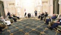 الرئيس هادي يشدد على تنفيذ"اتفاق الرياض" ويؤكد: لاقبول مطلقاً بالتجربة الايرانية الرئيس هادي يشدد على تنفيذ"اتفاق الرياض" ويؤكد: لاقبول مطلقاً بالتجربة الايرانية
