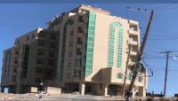 مملوك لمغترب يمني.. مساعٍ حوثية للاستيلاء على أحد أكبر الفنادق بصنعاء مملوك لمغترب يمني.. مساعٍ حوثية للاستيلاء على أحد أكبر الفنادق بصنعاء