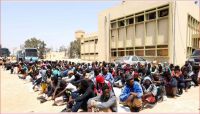جريمة جديدة بحق الأفارقة ...مليشيا الحوثي تقتل اثنين محتجين من اللاجئين وتختطف أكثر من 300
