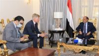 نائب الرئيس: المليشيات تعرقل السلام بقرار إيراني.. وبن مبارك: مأرب أسقطت رهانات الحوثي نائب الرئيس: المليشيات تعرقل السلام بقرار إيراني.. وبن مبارك: مأرب أسقطت رهانات الحوثي