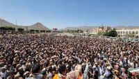 تشييع مهيب لجثمان الشيخ حسين بن عبدالله الأحمر بصنعاء تشييع مهيب لجثمان الشيخ حسين بن عبدالله الأحمر بصنعاء