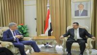رئيس الوزراء: نمر بمرحلة حرجة تستدعي الحصول على دعم اقتصادي عاجل رئيس الوزراء: نمر بمرحلة حرجة تستدعي الحصول على دعم اقتصادي عاجل