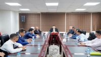 عبدالملك: الاوضاع ستشهد انفراجه قريبة مع وصول الدعم المعلن عنه من التحالف عبدالملك: الاوضاع ستشهد انفراجه قريبة مع وصول الدعم المعلن عنه من التحالف