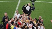 أسود الأطلس تزيح الإسبان وتضع المغرب في ربع نهائي كأس العالم أسود الأطلس تزيح الإسبان وتضع المغرب في ربع نهائي كأس العالم