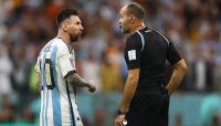 "فيفا" يفتح تحقيقاً ضد ليونيل ميسي "فيفا" يفتح تحقيقاً ضد ليونيل ميسي