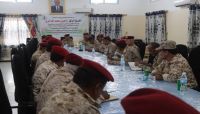 وزير الدفاع يؤكد على ضرورة إعادة بناء المؤسسة العسكرية وزير الدفاع يؤكد على ضرورة إعادة بناء المؤسسة العسكرية